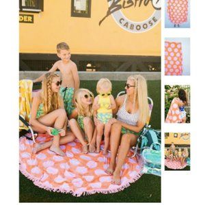 Pink and orange polka dot round towel